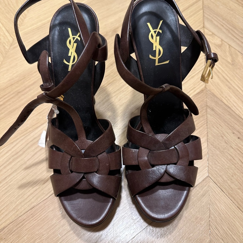 Saint Laurent Tribute Heels - Picture 2 of 3